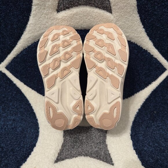 Hoka One One Clifton 9 Sand Running Shoe Women’s Size 7.5 - Picture 7 of 7